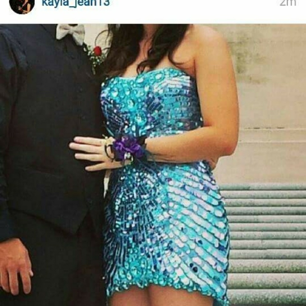 Homecoming dress